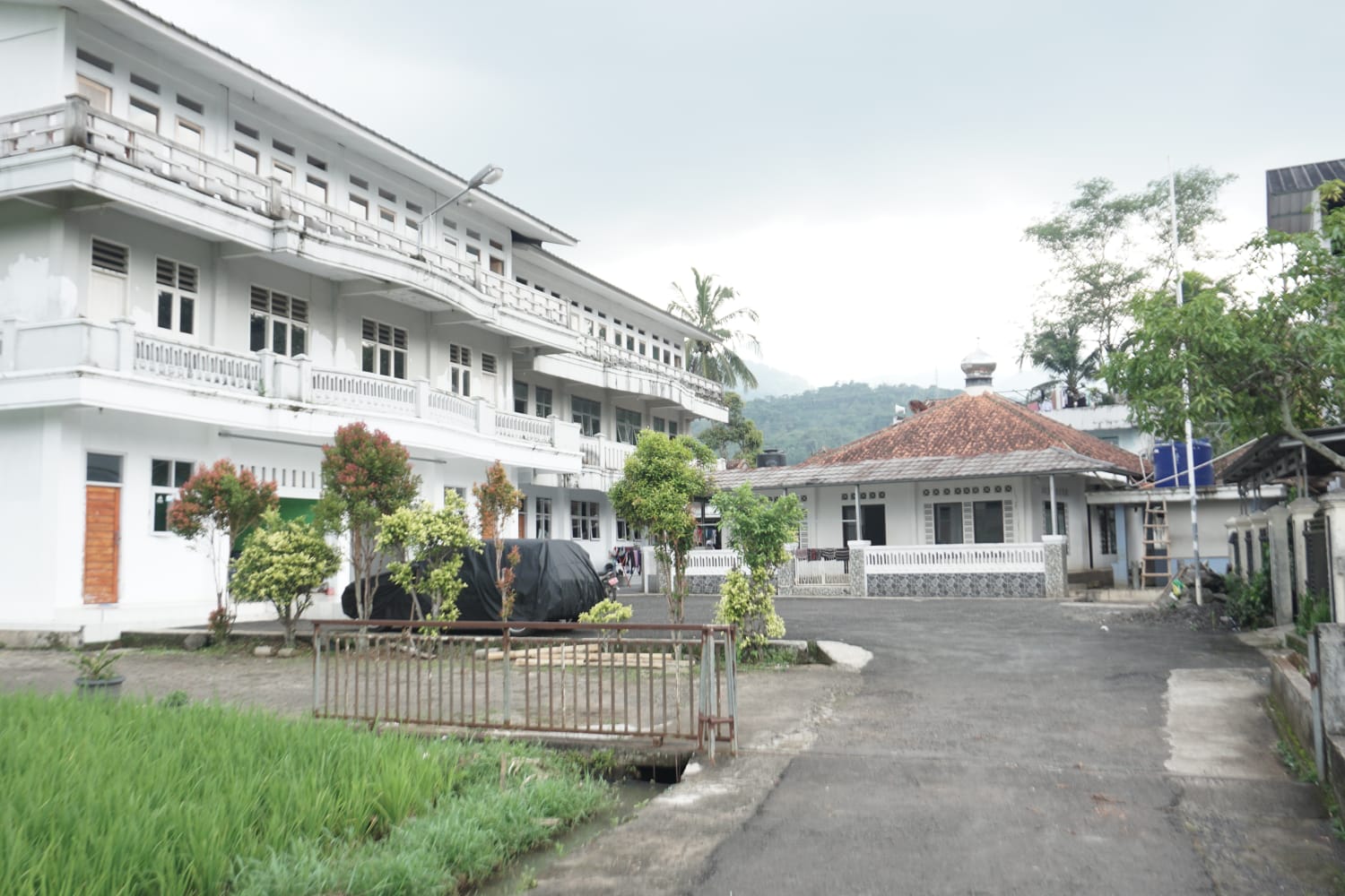 Pondok Pesantren Al Azhariyyah