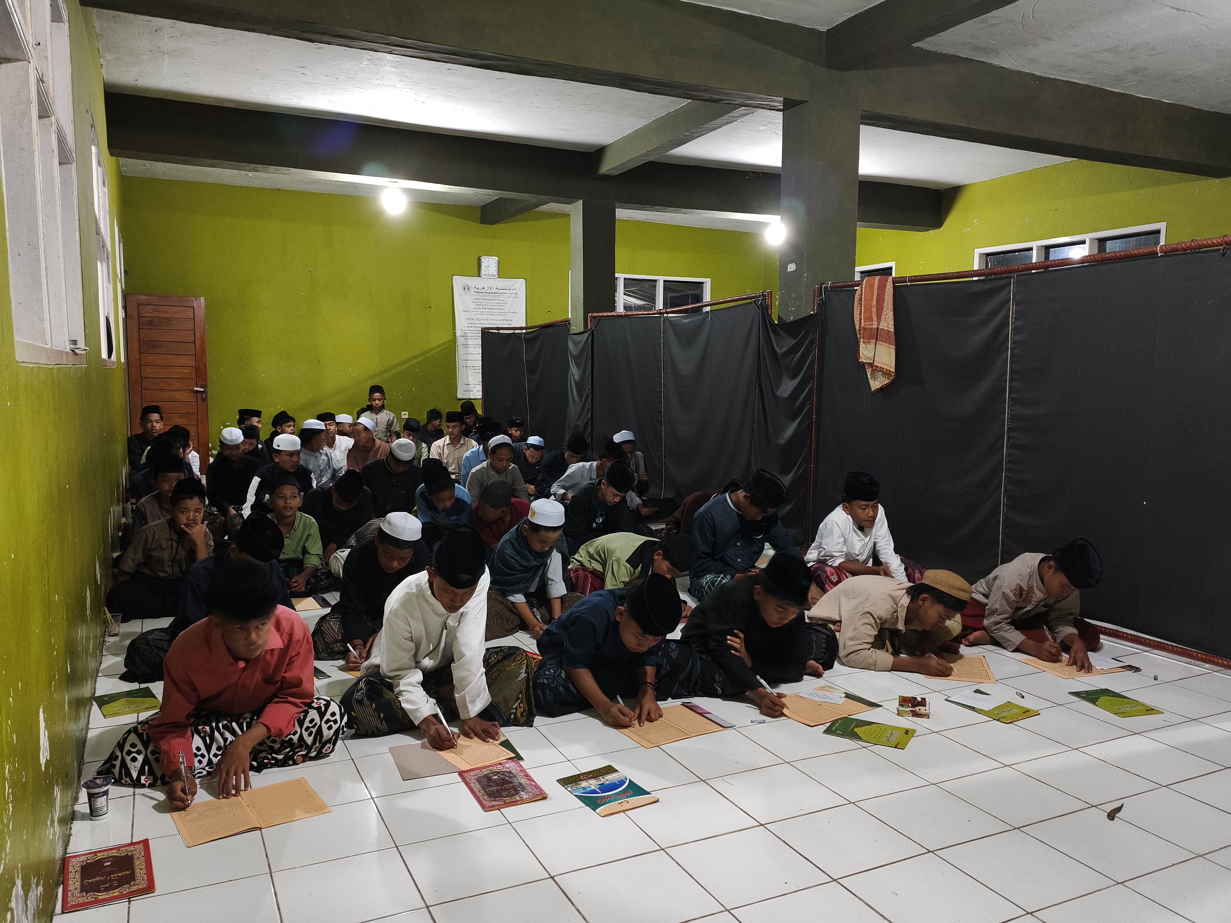 Pengajian Kitab bersama Mudir